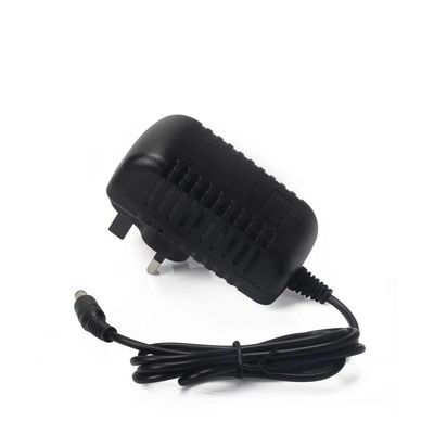 Adaptador AC DC regulado OEM de 12 Volts para fonte de alimentação comutada